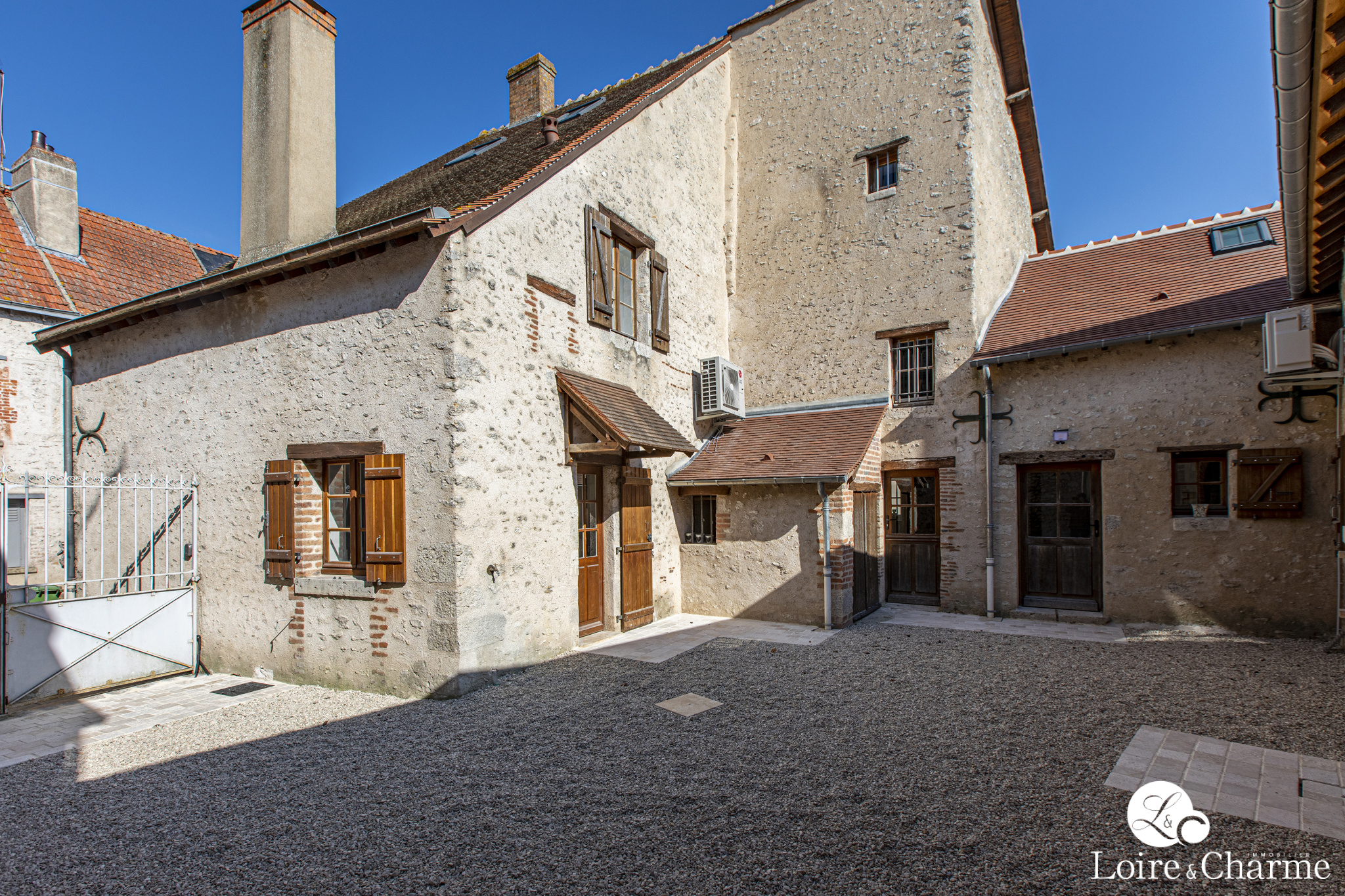 SAINT-DYE-SUR-LOIRE